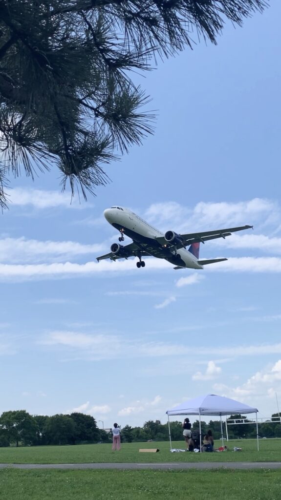 Best Park to Watch Airplanes in DC/Virginia – Family-Friendly Spot