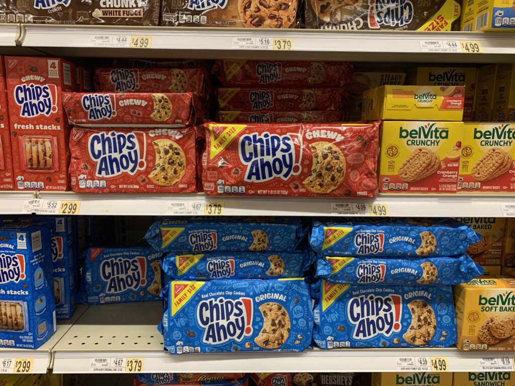 アメリカのクッキーチップスアホイ