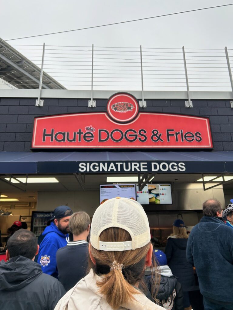 ナショナルズパークのホットドッグ