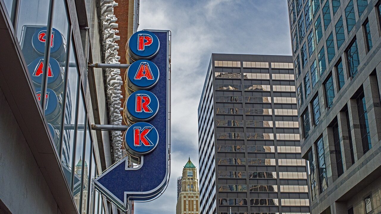 もう迷わない！アメリカで必須の駐車場アプリ＆節約術