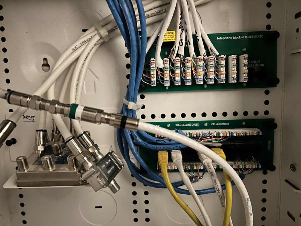 アメリカ　ネット工事