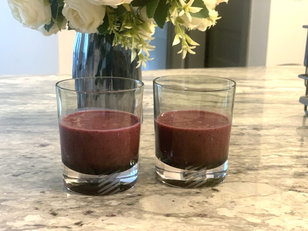 アメリカのCuisinartハンドブレンダー でつくったスムージー