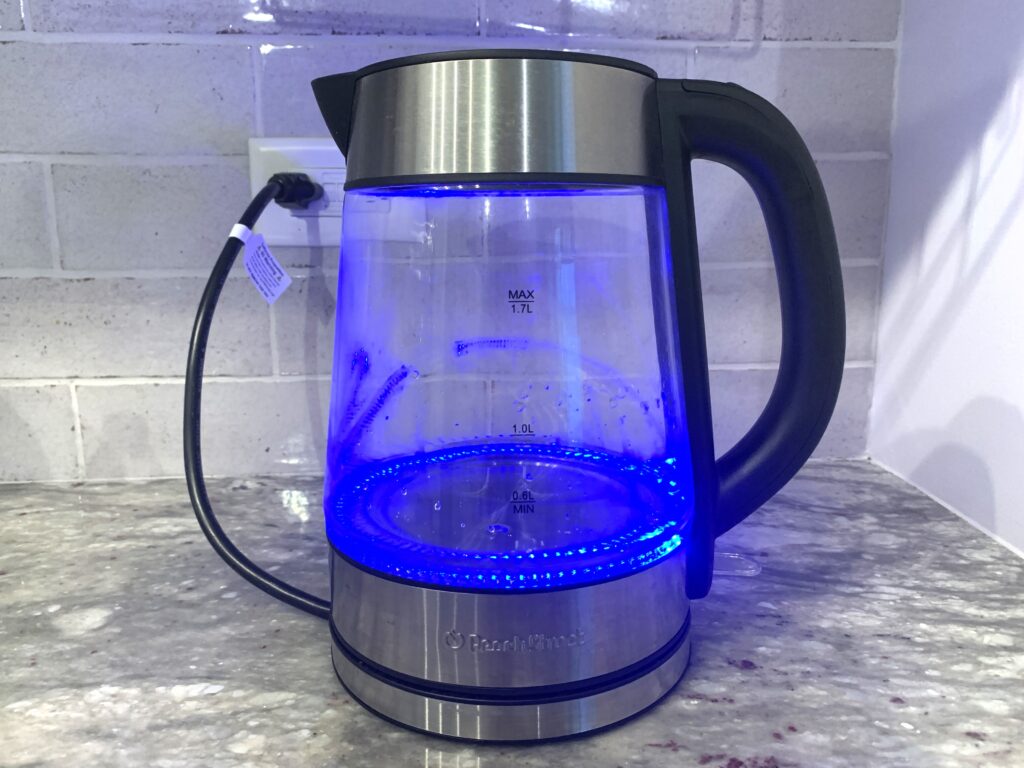アメリカの電気ケトル