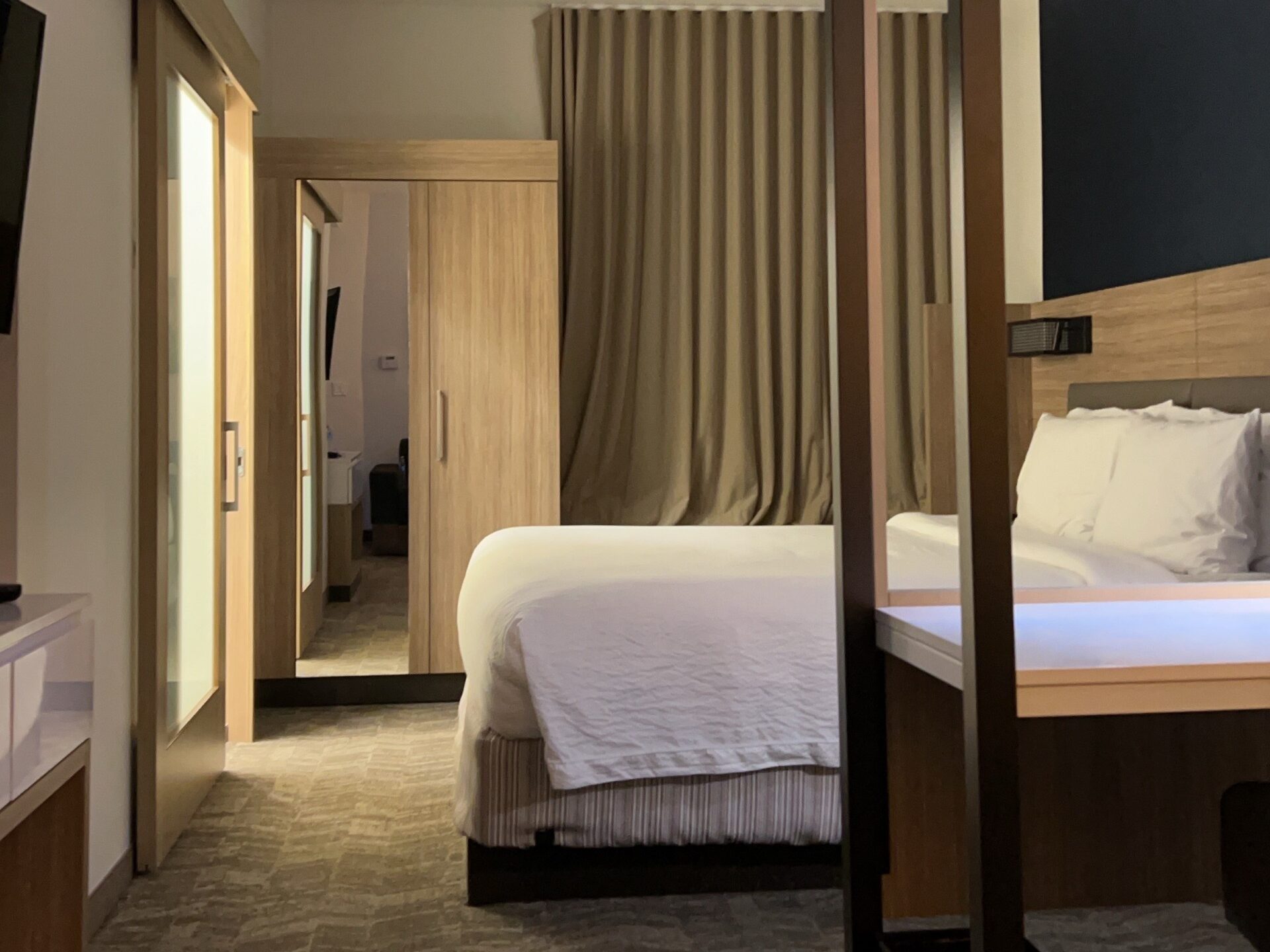 Is Tipping Required at U.S. Hotels?